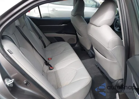 2021 Toyota Camry Se Awd z USA, uszkodzony, nr VIN 4T1T11BK2MU028715